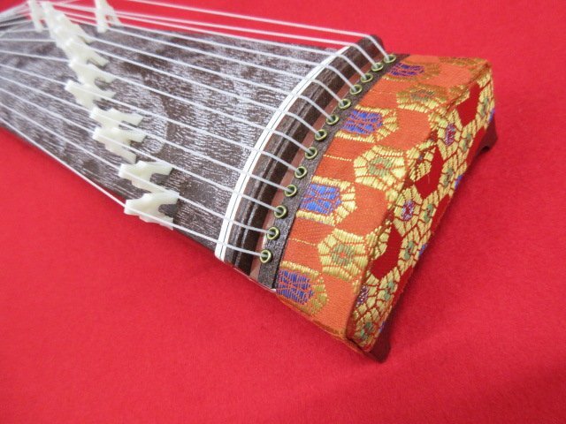 o039* Mini кото / полная ширина 30cm /. кото / струнные инструменты / короткий кото / 13 струна / не использовался 