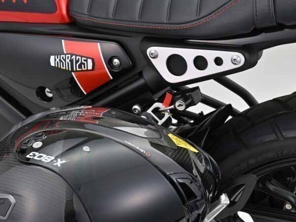 デイトナ XSR125('24)/XSR155('20-'23) ヘルメットホルダー 34989