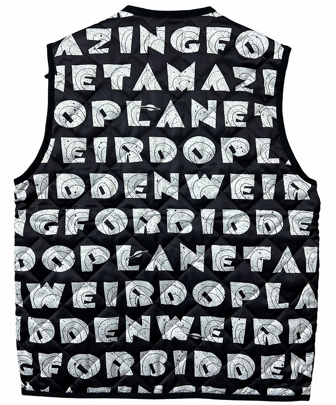 送料無料 定価27,280円 使用感の少ない美品 19AW WEIRDO ウィアード 宇宙柄 プラネット ダイヤモンド キルト ステッチ 中綿 ベスト 黒 M