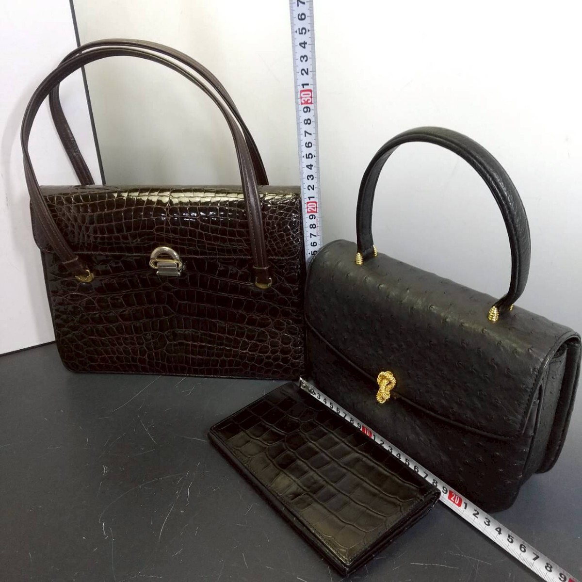 B2052 オーストリッチレザー ハンドバッグ ペルッツィ Peruzzi シャイニングクロコダイル 和装小物 エンジ ワコー 本革 長財布 まとめて3点