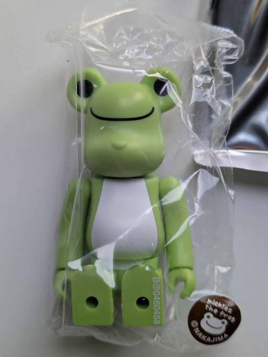 BE@RBRICK SERIES 46 ANIMAL アニマル かえるのピクルス 内袋 カード 未開封 メディコム・トイ ベアブリック シリーズ 46_画像1