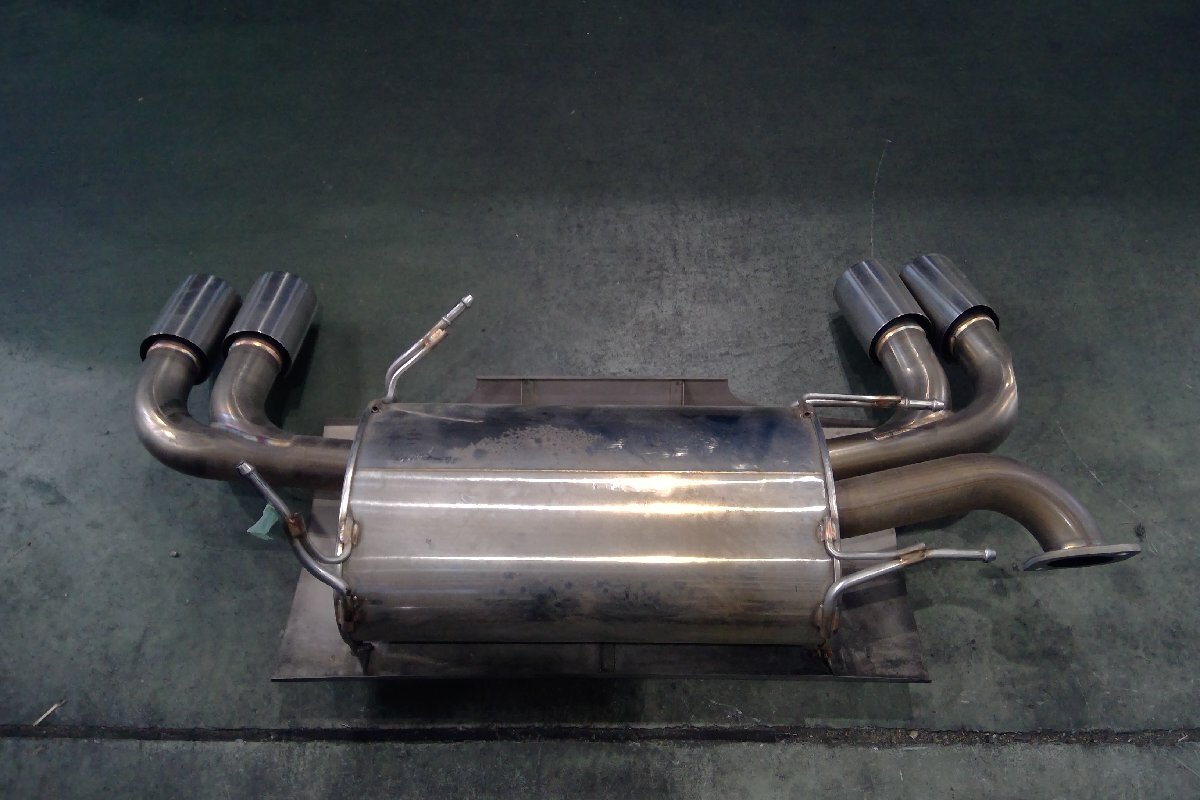 (H)トヨタ 86/ZN6/前期 TRD リアマフラー 遮熱版付 ジャンク 【個人様宅宛ては西濃支店止め】 [2502879]