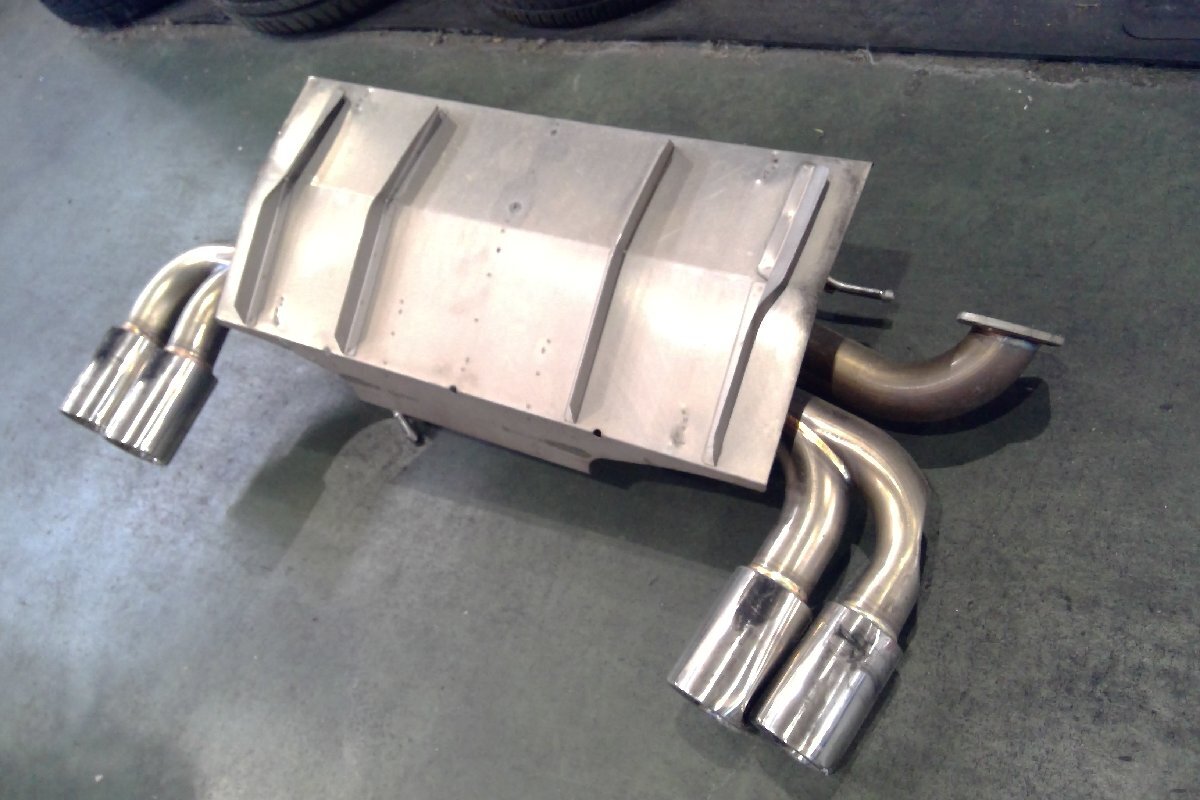 (H)トヨタ 86/ZN6/前期 TRD リアマフラー 遮熱版付 ジャンク 【個人様宅宛ては西濃支店止め】 [2502879]