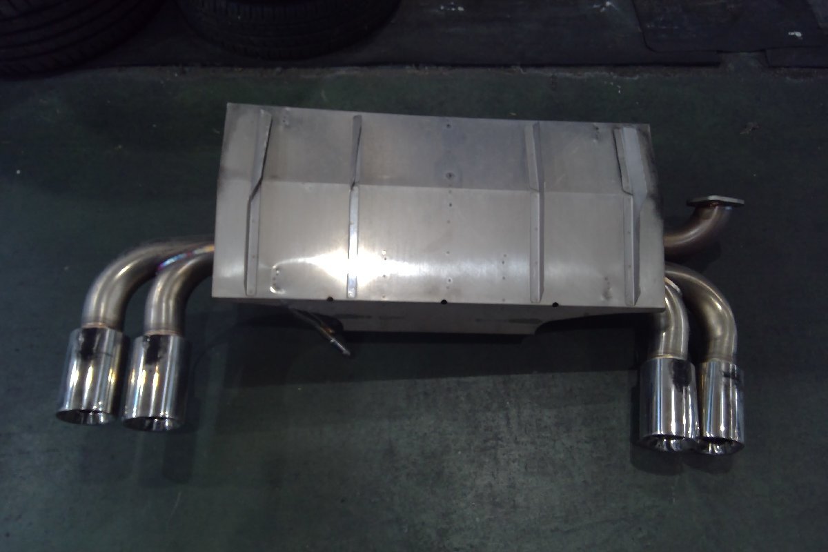 (H)トヨタ 86/ZN6/前期 TRD リアマフラー 遮熱版付 ジャンク 【個人様宅宛ては西濃支店止め】 [2502879]