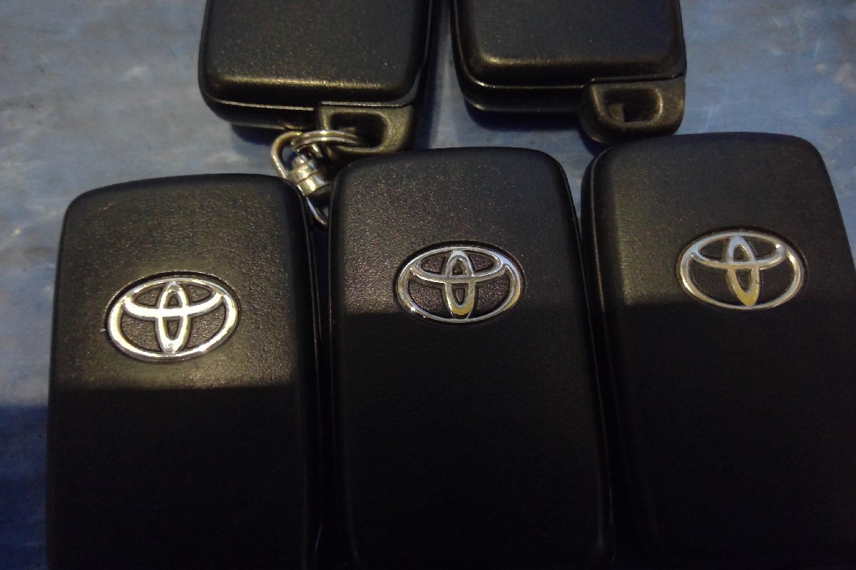 (H)トヨタ スマートキー 2ボタン 5個セット アクア×5 NHP10 鍵 5本 [2505229]