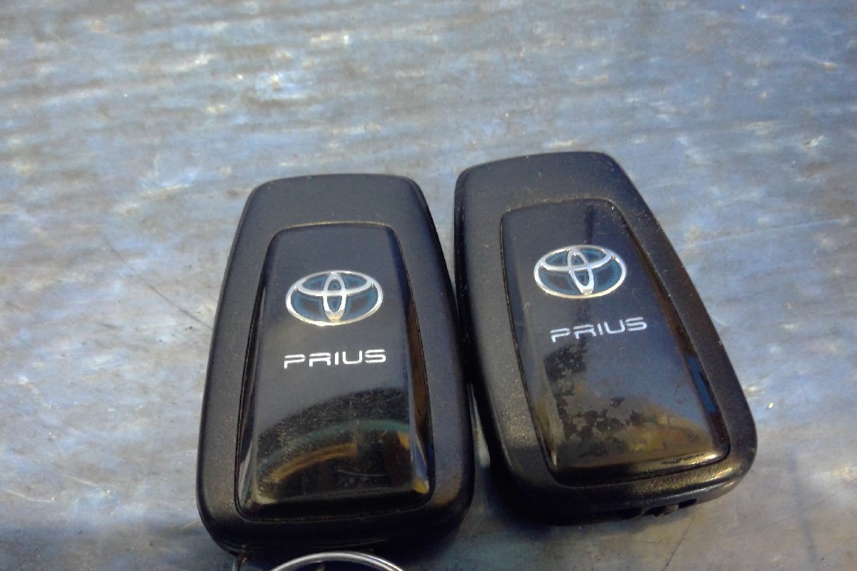 (H)トヨタ プリウス/ZVW51/ZVW50/50系 スマートキー 鍵 2ボタン 2個セット 2本 [2501575]