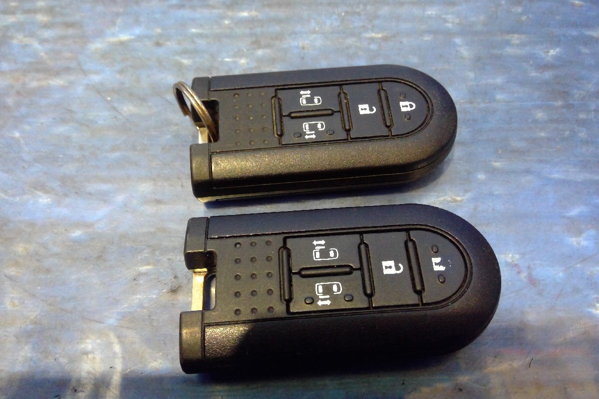 (H)ダイハツ スマートキー 両側(cè)パワースライド 4ボタン 2個セット 2本 タント/トール/ウェイク [2503565]