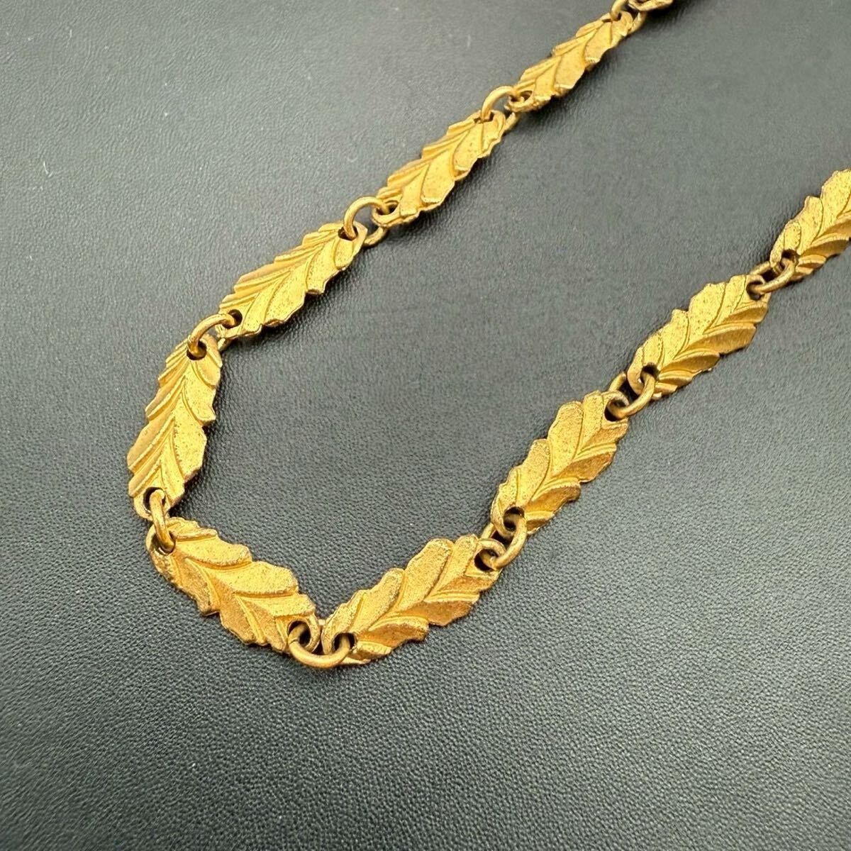 【希少?極美品】Christian Dior クリスチャンディオール ネックレス チョーカー ゴールド 葉っぱ リーフ モチーフ コスチュームジュエリー