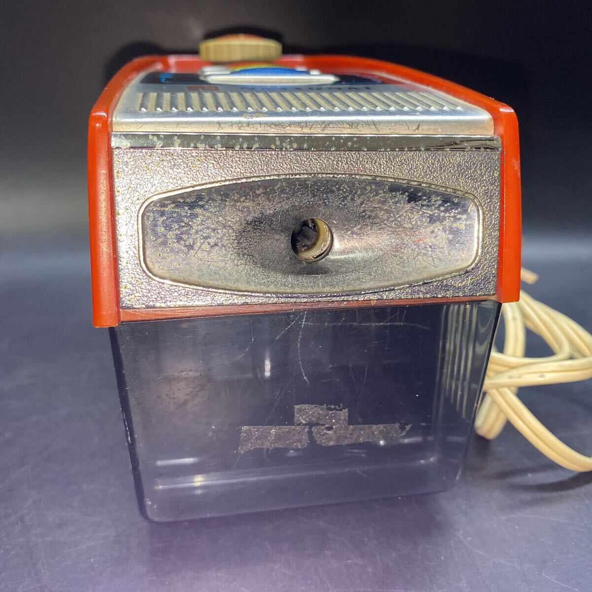 昭和レトロ 当時物 National ナショナル 電動鉛筆削り KP-25 レッド 動作確認済み 松下電器 電動シャープナー_画像3