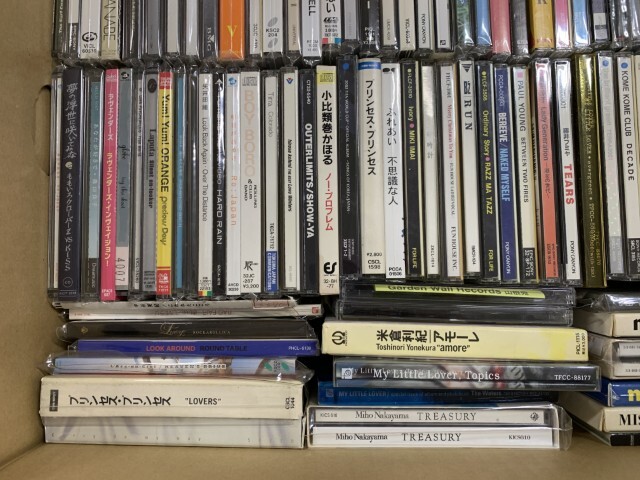 ■01)【1點(diǎn)限り!?1円?】邦楽などCD まとめ売り約100點(diǎn)大量セット/矢井田瞳/ラルク/リンドバーグ/工藤靜香/ビーズ/篠原涼子/TRF/B