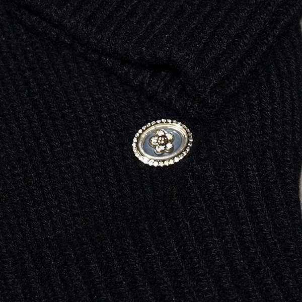 CHANEL◇シャネル・カシミヤセーター◇36サイズ　ブラック　2度のみ使用　ターキーダウンココマーク_画像6