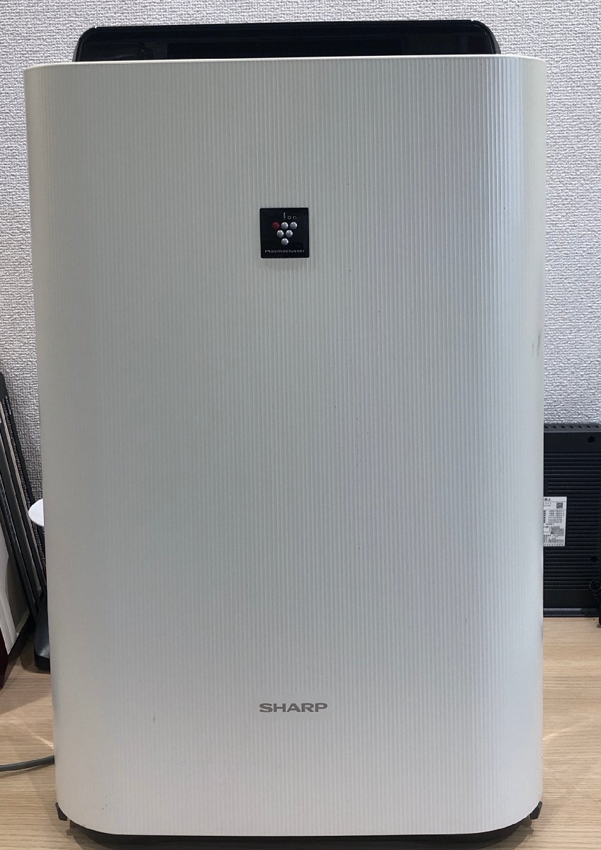 [ электризация OK/ текущее состояние товар /KU]SHARP sharp "plasma cluster" система очищения воздуха ионами увлажнение очиститель воздуха KC-H50-W 2018 год производства простой подтверждение рабочего состояния только MZ0919