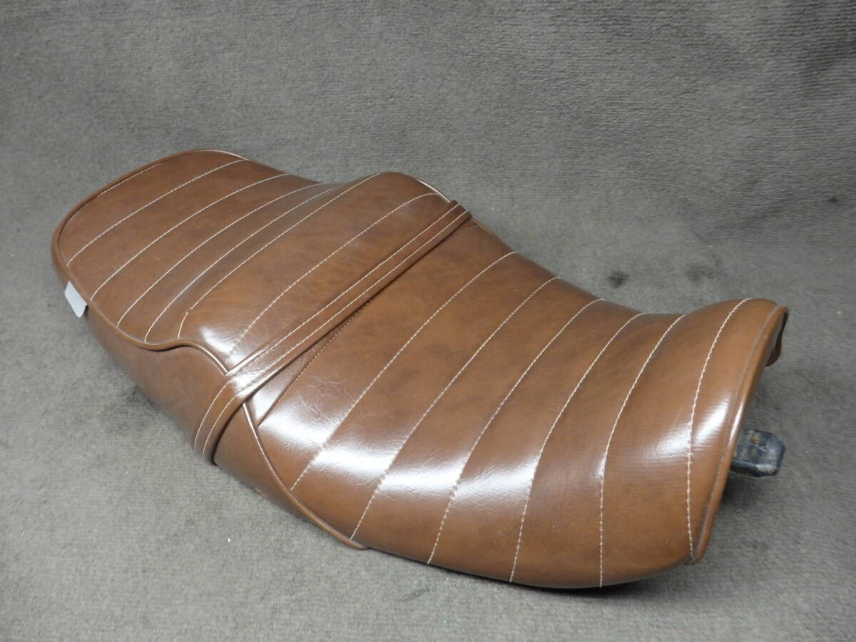 カワサキ ゼファーχ 純正 張り替えタックロールシート YL30③_画像2