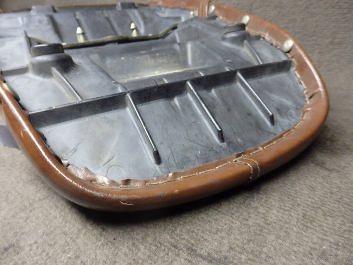 カワサキ ゼファーχ 純正 張り替えタックロールシート YL30③_画像7