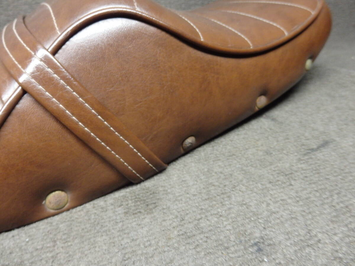 カワサキ ゼファーχ 純正 張り替えタックロールシート YL30③_画像9