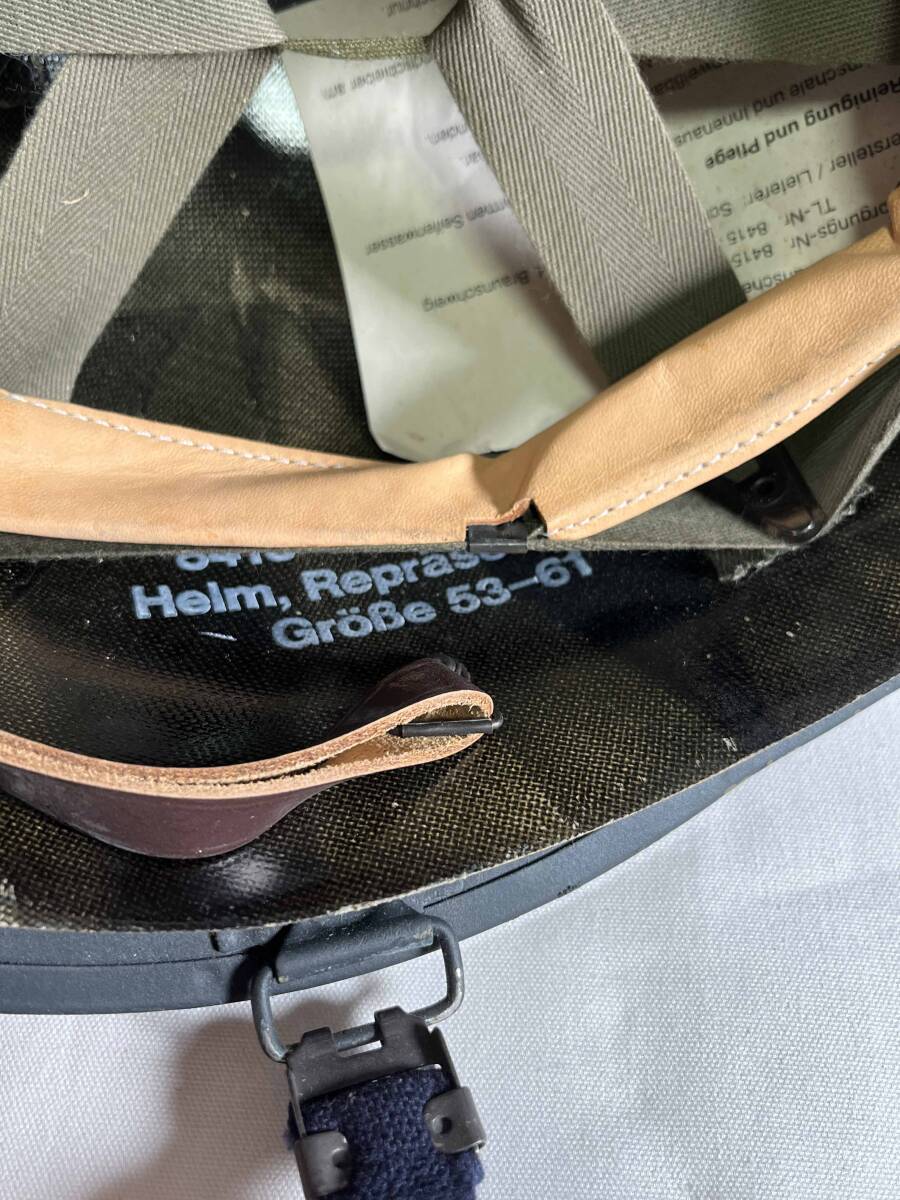  оригинал 1980 годы запад Германия Германия полосный . армия M1 шлем неиспользуемый товар товар сброшенный товар загрязнения царапина есть б/у товар обращение B