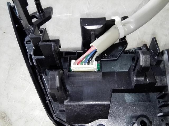 アテンザ LDA-GJ2FW ステアリングスイッチ 　純正品番GLF4-66-4M0 管理番号AC3613_画像7