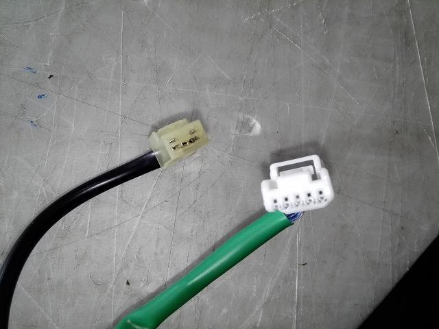 アテンザ LDA-GJ2FW ステアリングスイッチ 　純正品番GLF4-66-4M0 管理番号AC3613_画像9