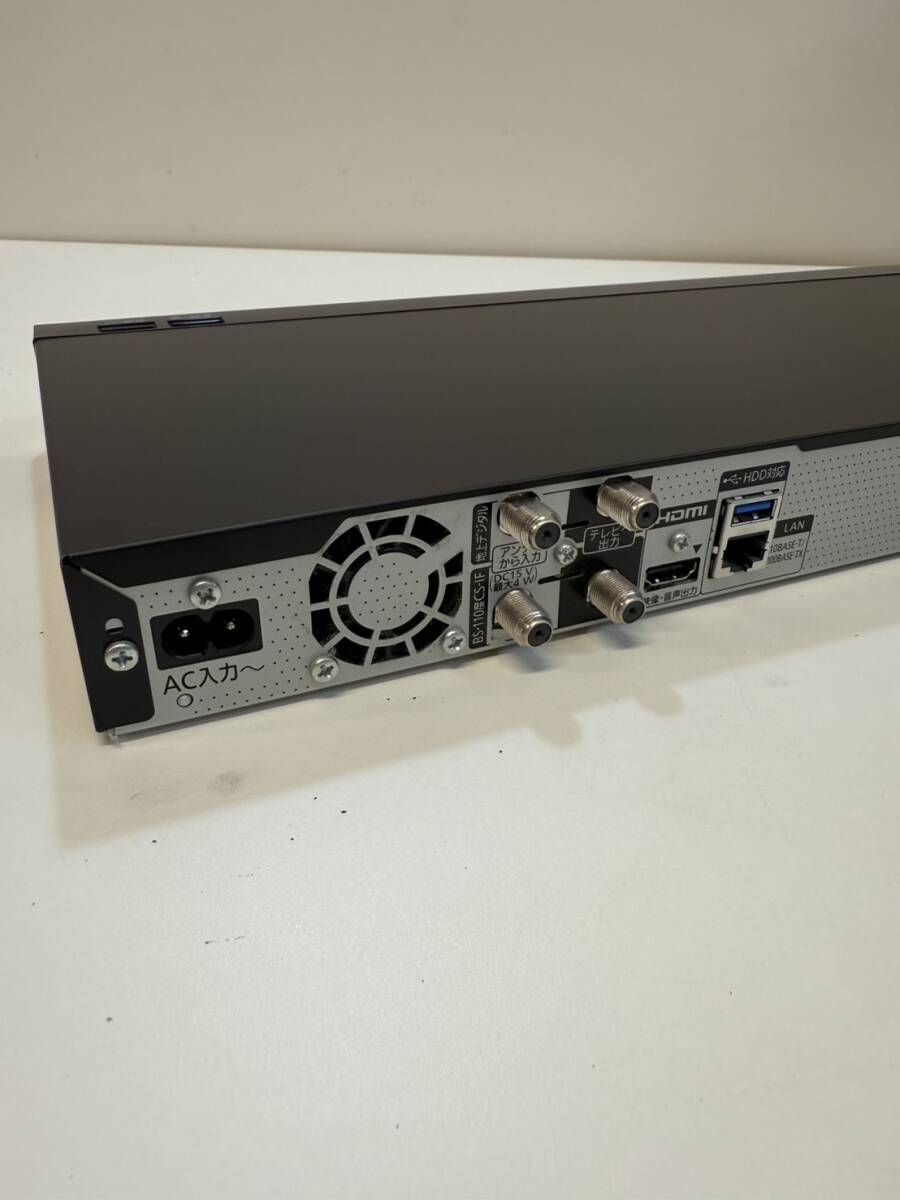 【中古品】Panasonic DMR-BCW1060 2019年制 ブルーレイレコーダー 通電動作確認(rèn)済み リモコン 取扱説明書 コード付き 