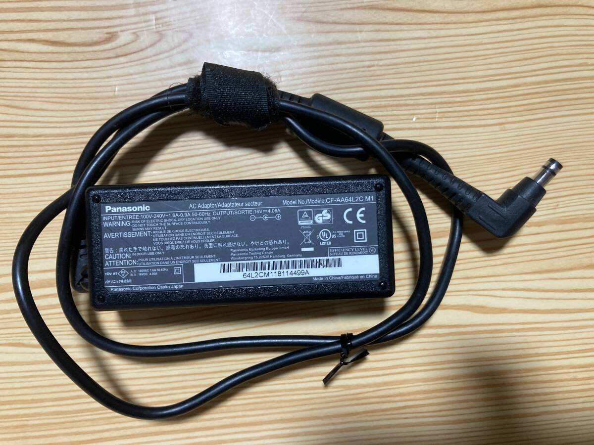 Panasonic ACアダプタ CF-AA64L2C M1