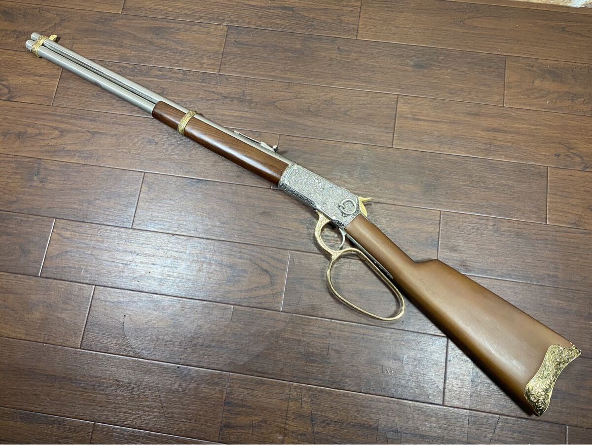 ♪♪フランクリンミント ジョン・ウェインモデル ウィンチェスター 1892 M44 40 モデルガン 飾り台付き♪♪_画像5