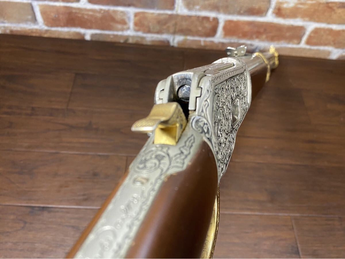 ♪♪フランクリンミント ジョン・ウェインモデル ウィンチェスター 1892 M44 40 モデルガン 飾り台付き♪♪_画像7