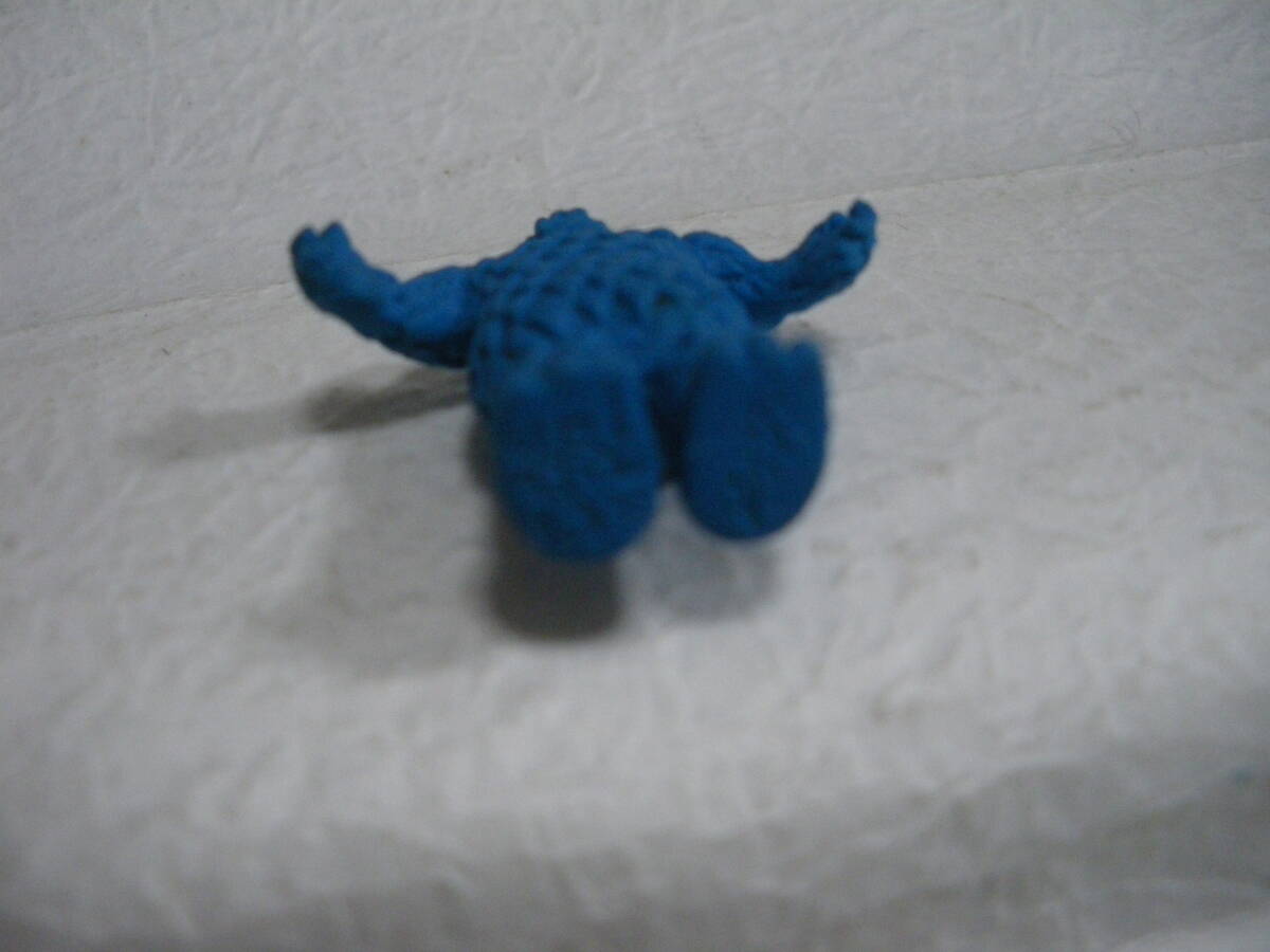 ポピー　ギガス　青　小版　怪獣消しゴム　HG　正規　ヴィンテージ　ウルトラ怪獣　名鑑　ウルトラマン　同梱可_画像2