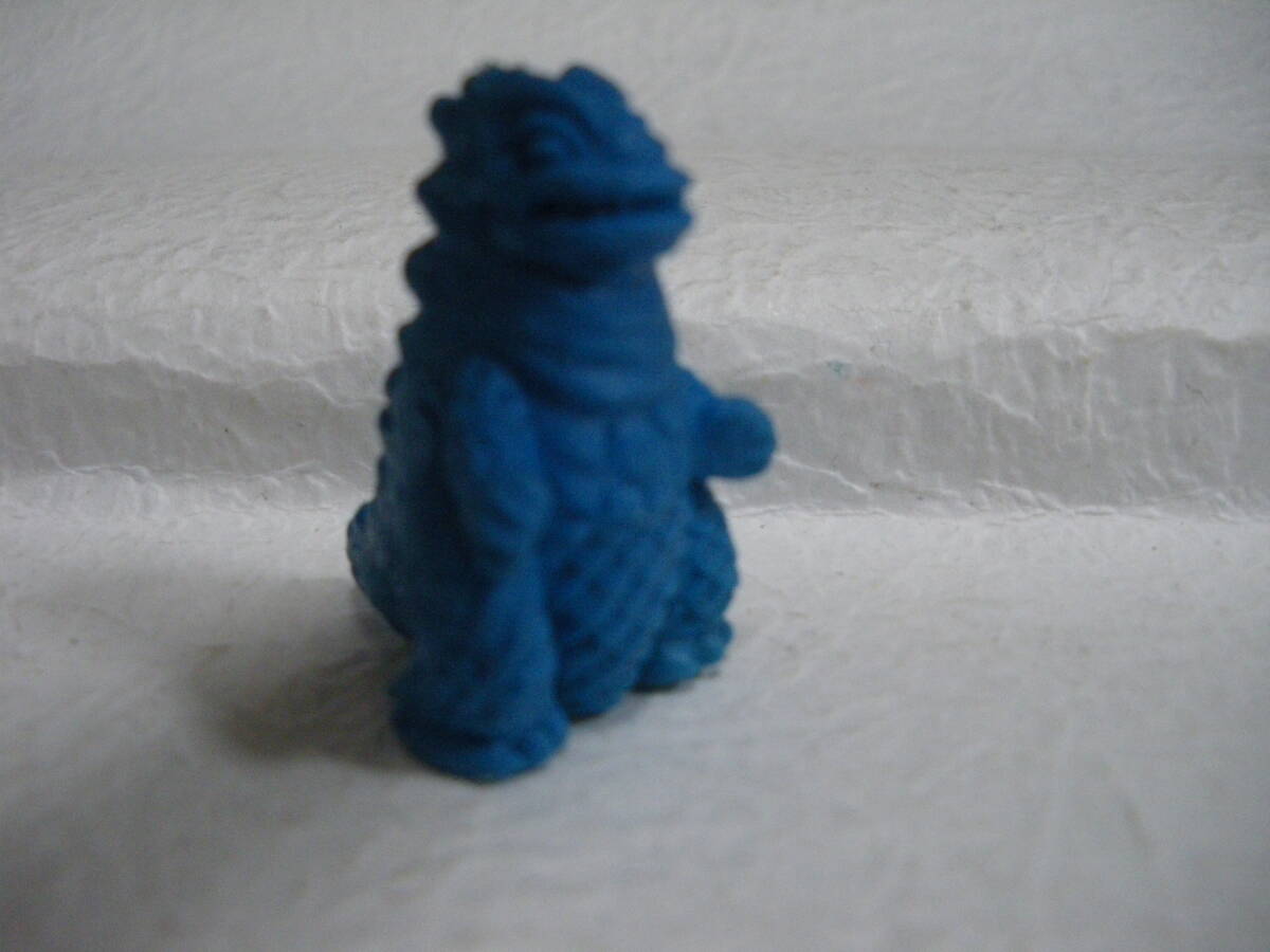 ポピー　ベムラー　青　怪獣消しゴム　HG　正規　ヴィンテージ　初期生産品　ウルトラ怪獣　名鑑　ウルトラマン　同梱可_画像1