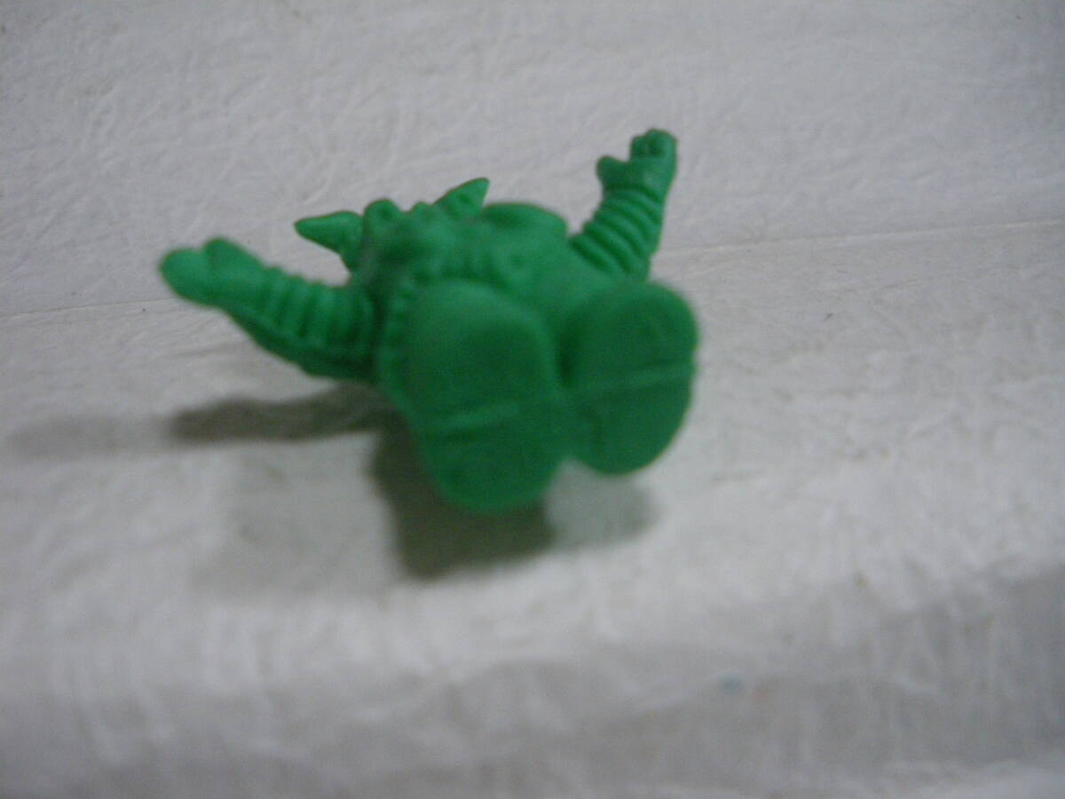 ポピー　ゼットン　緑　小版　怪獣消しゴム　HG　正規　ヴィンテージ　ウルトラ怪獣　名鑑　ウルトラマン　同梱可_画像2