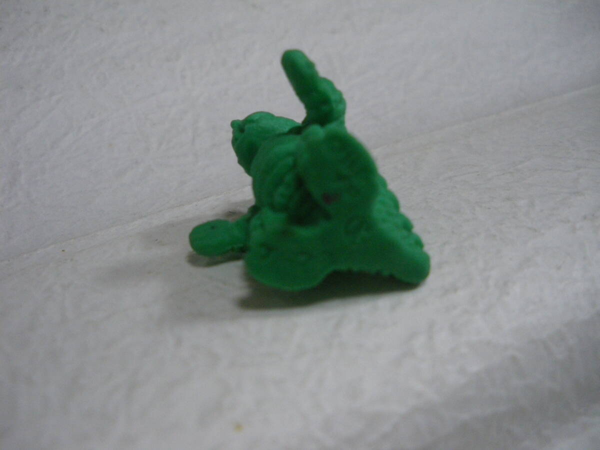 丸越　アボラス　緑　小版　怪獣消しゴム　HG　正規　ヴィンテージ　ウルトラ怪獣　名鑑　ウルトラマン　同梱可_画像2