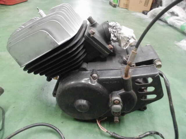 YAMAHA　YZ80　エンジン　キャブレター等付き　GT50