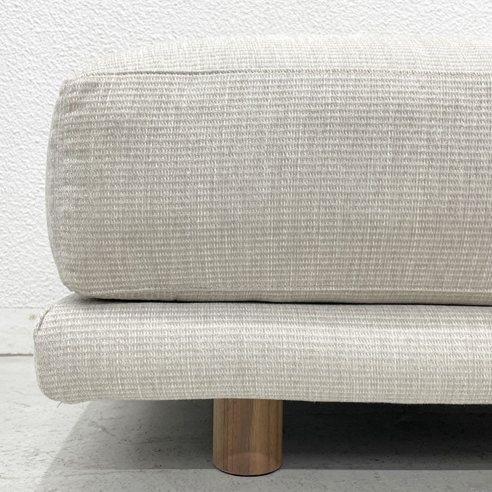 〓 アクタス ACTUS ビルド BUILD オットマン カバーリング フェザークッション ウォールナット材