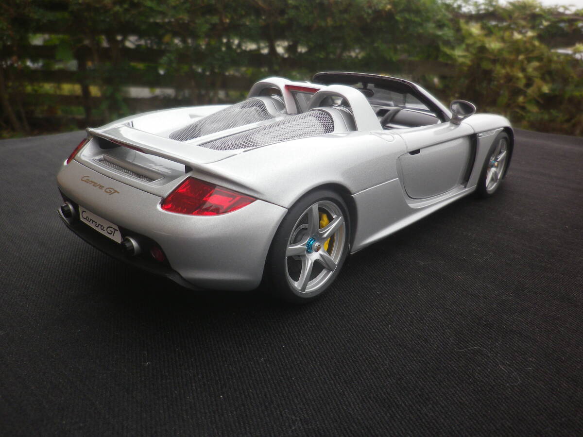 絶版！ Aa 1/18 PORSCHE ポルシェ CARRERA カレラ GT (SILVER WITH BLACK INTERIOR) 78046 ドイツ車 オートアート
