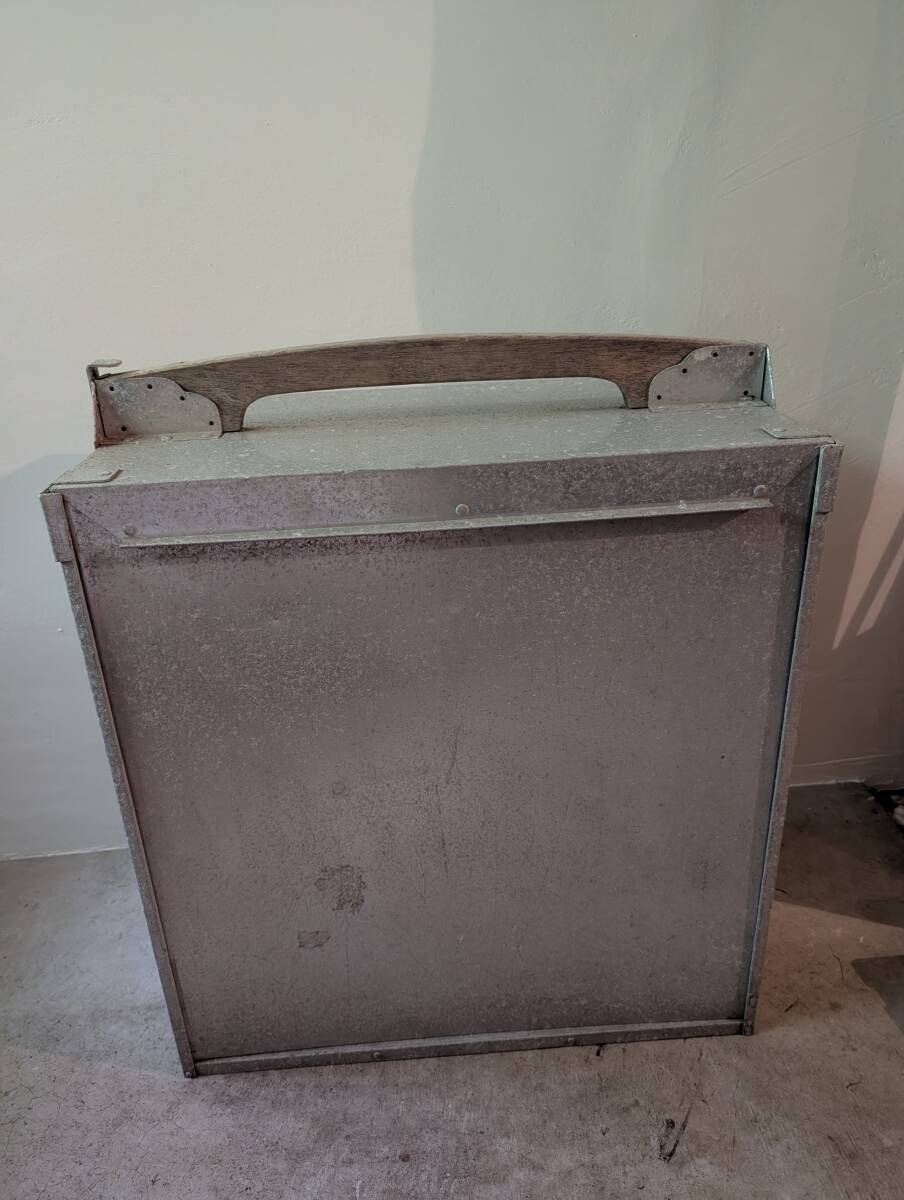 おかもち　岡持ち　出前箱　配達(dá)箱　昭和レトロ　中古