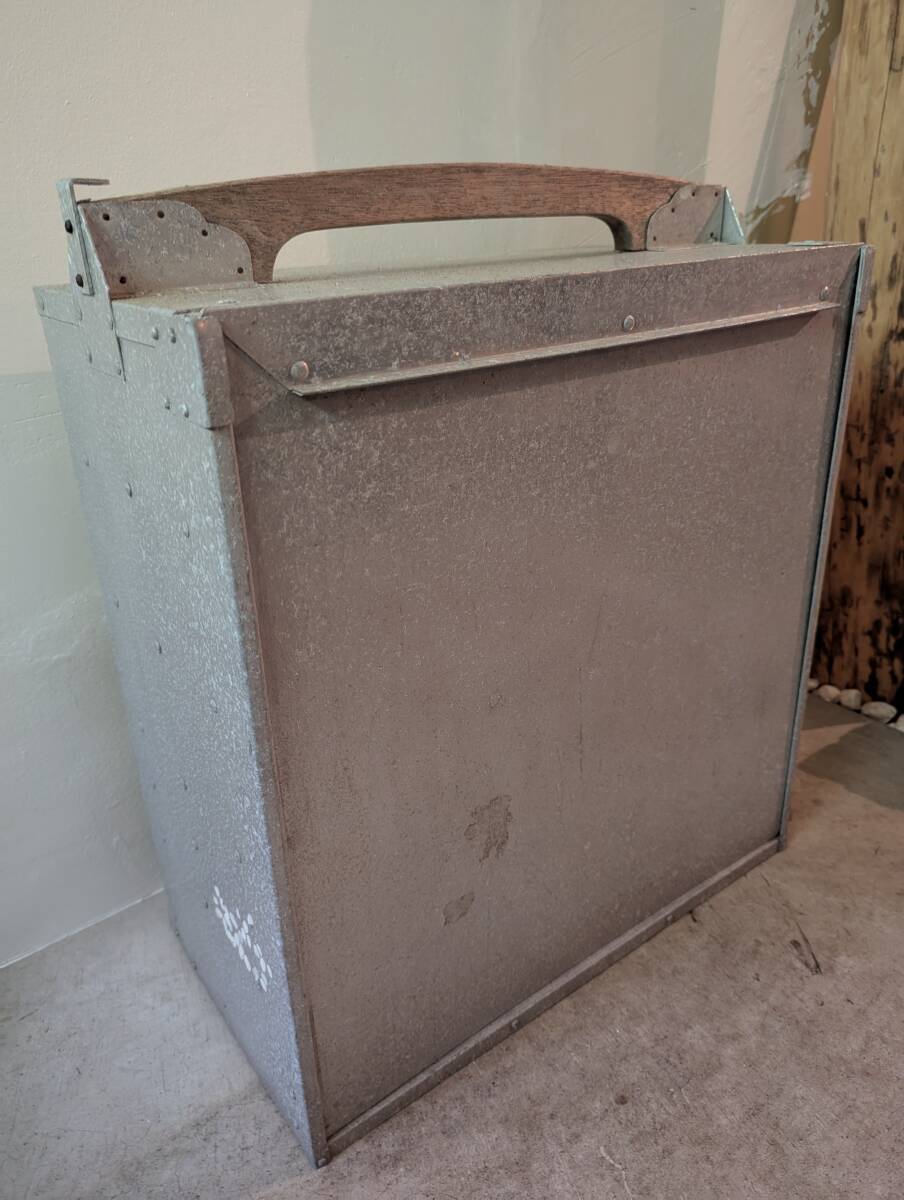 おかもち　岡持ち　出前箱　配達(dá)箱　昭和レトロ　中古