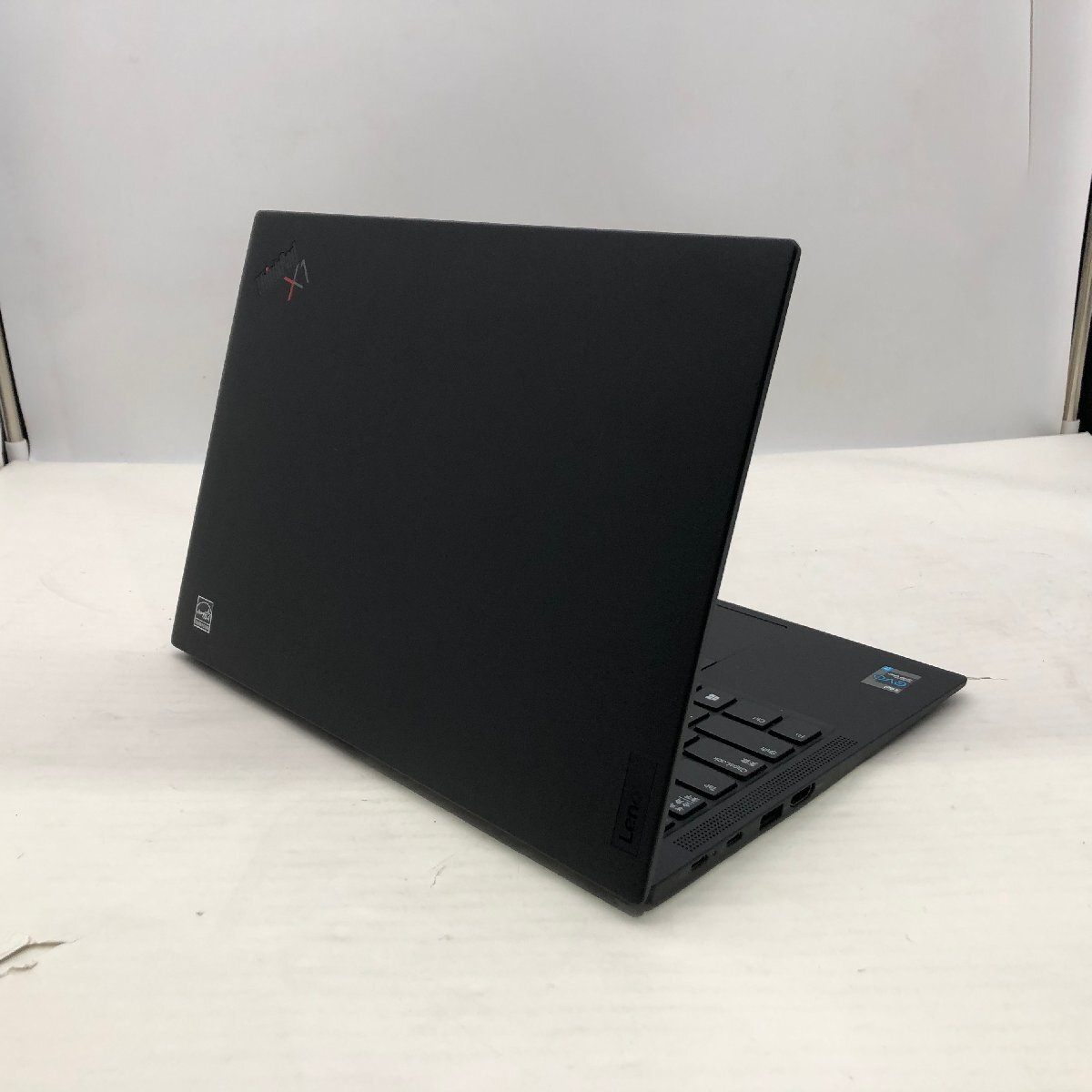 LENOVO ThinkPad X1 Carbon 20XXS24W27 Core i7 1185G7 3.00GHz/16 GB/512 GB(NVMe) 〔B0115〕