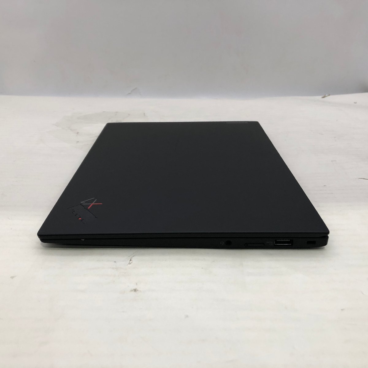 LENOVO ThinkPad X1 Carbon 20XXS24W27 Core i7 1185G7 3.00GHz/16 GB/512 GB(NVMe) 〔D0212〕