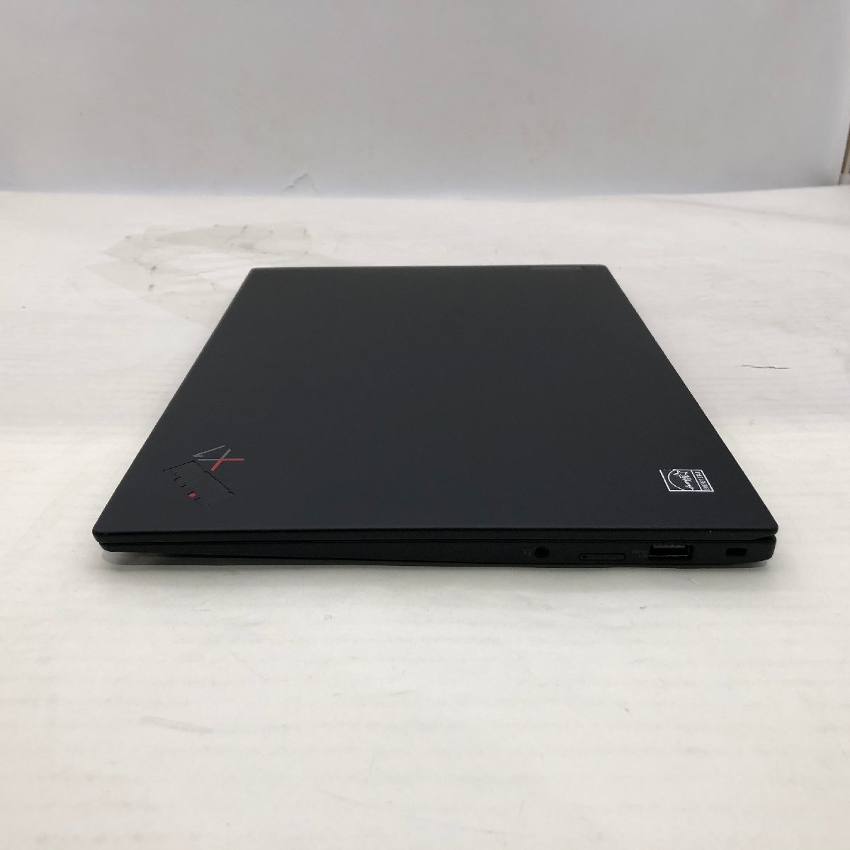 LENOVO ThinkPad X1 Carbon 20XXS24W27 Core i7 1185G7 3.00GHz/16 GB/512 GB(NVMe) 〔B0115〕