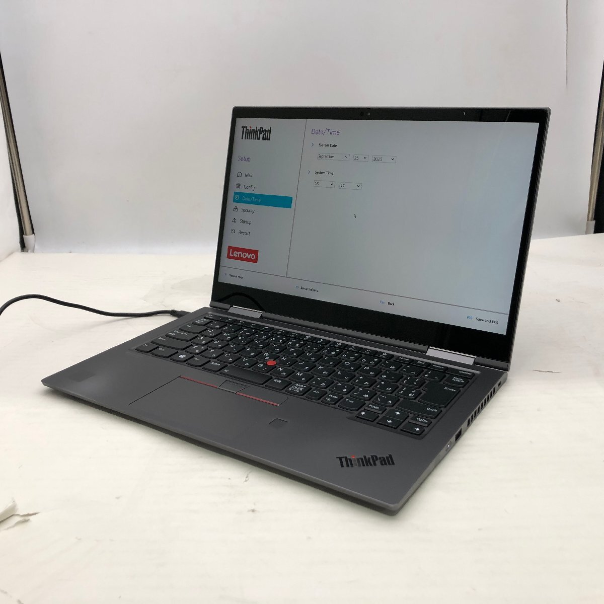 【難あり】LENOVO ThinkPad X1 Yoga 20UCS0YB0T Core i7 10610U 1.80GHz/16 GB/256 GB(NVMe) 〔A0101〕