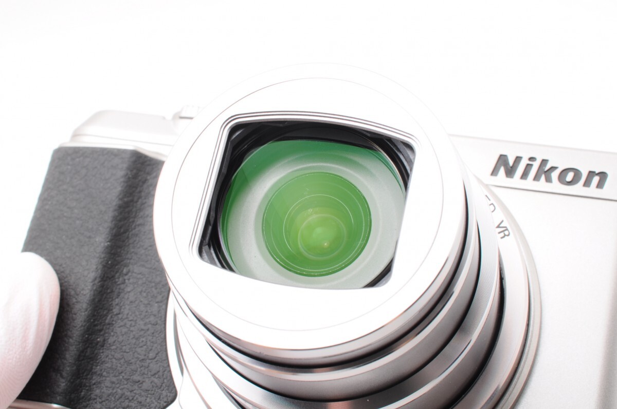 美品 動作品 Nikon ニコン COOLPIX クールピクス S9900 取説 元箱 シルバー コンパクト デジタル カメラ コンデジ デジカメ RR-262S/712