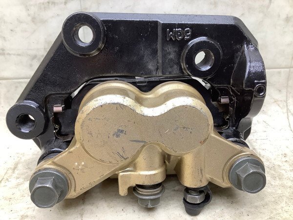 ZB4703 マジェスティ250-2/ Majesty250 リアブレーキキャリパー スミトモ/SUMITOMO SG03J-0153