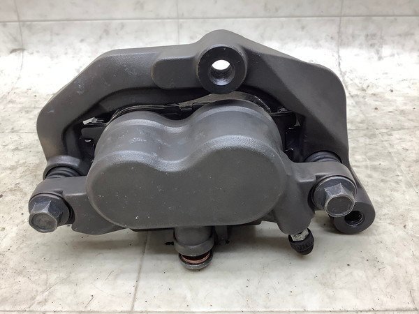 HU8656 グランドマジェスティ250/ Majesty250-3 フロントブレーキキャリパー/ フロントキャリパー/ スミトモ/SUMITOMO/ SG15J-0109