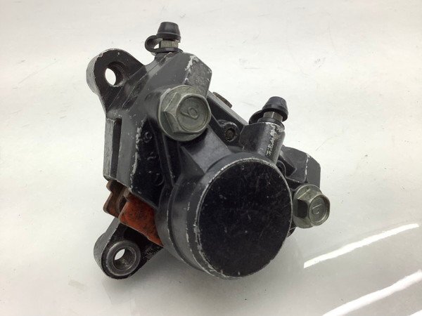 ZB6393 FZR250R フロントブレーキキャリパー/ フロントキャリパー/ キャリパー スミトモ/SUMITOMO2ポット対向キャリパー 3LN-0637