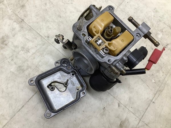 HZ4912 ビーノ/ Vino-2/ 4st/ XC50 キャブ車 キャブレター SA26J-_画像3