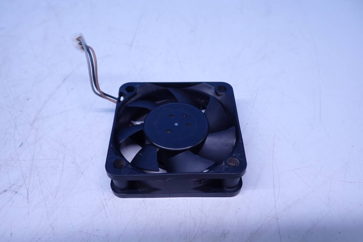 DQ94#動作確認済み/SHARPシャープ・ブルーレイBD-H50・冷却ファン U50R12NS1Z7-53J551_画像3
