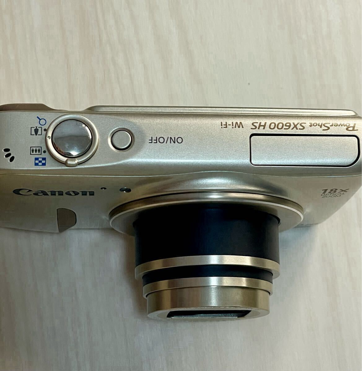 LN 美品中古!! キャノン CANON PowerShot SX600 HS ゴールド コンデジ パワーショットPC2050 作動(dòng)確認(rèn)済み 本體/充電池 NB-6LH のみ