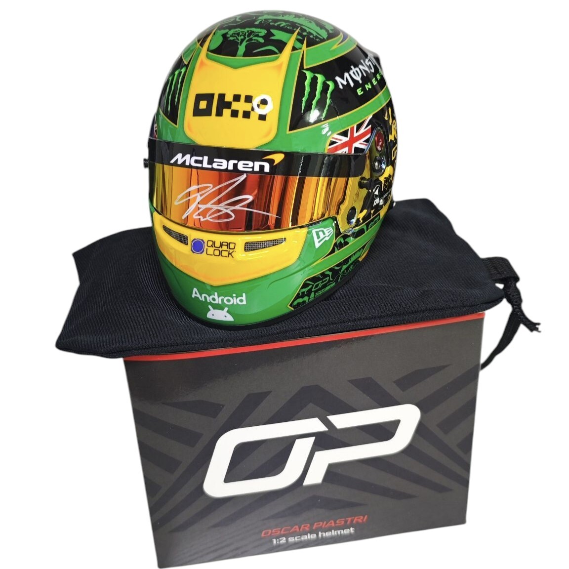 オスカー・ピアストリ 直筆サイン入り 2025年オーストラリアGP限定 1/2ヘルメット マクラーレン ミニヘルメット_画像1