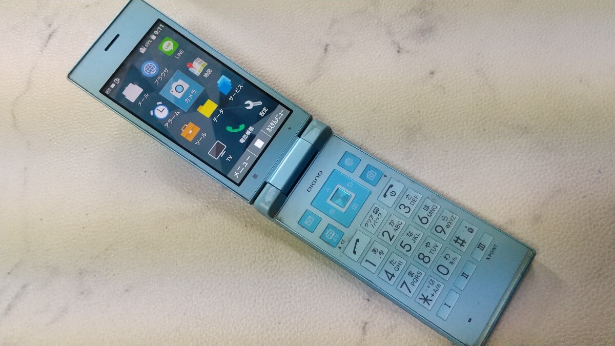 S3479 Softbank SIMフリー DIGNOケータイ2 701KC KYOCERA 簡易確認＆簡易清掃＆初期化OK 判定○ 送料無料 WebにてSIMロック解除受付手続済_画像2