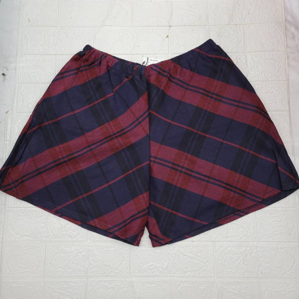 ★【在庫処分価格】Manha ショートパンツ フリーサイズ 日本製 MA14A03001 未使用品☆C9-079J_画像1