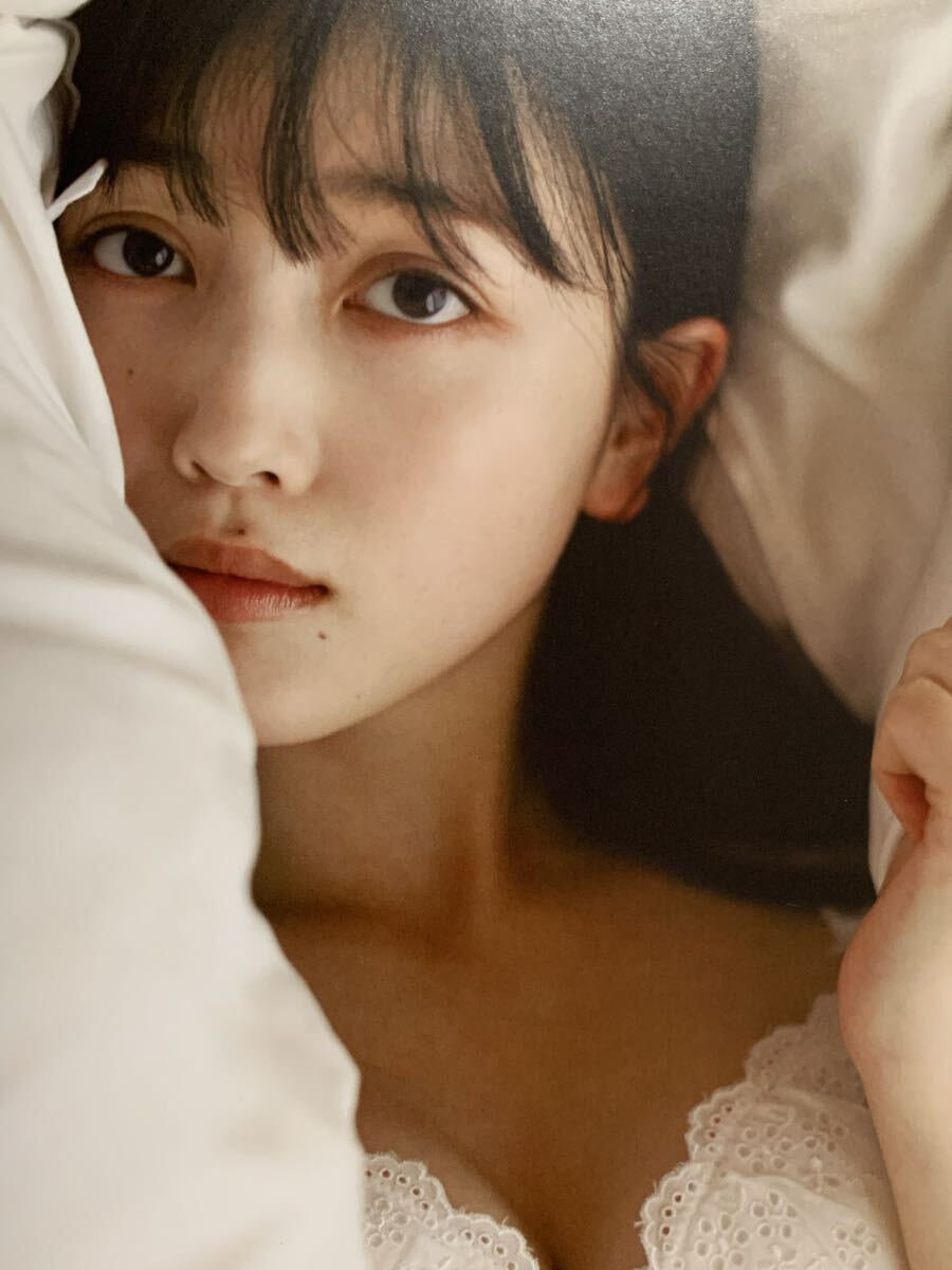 久保史緒里　写真集　交差点　乃木坂46_画像2